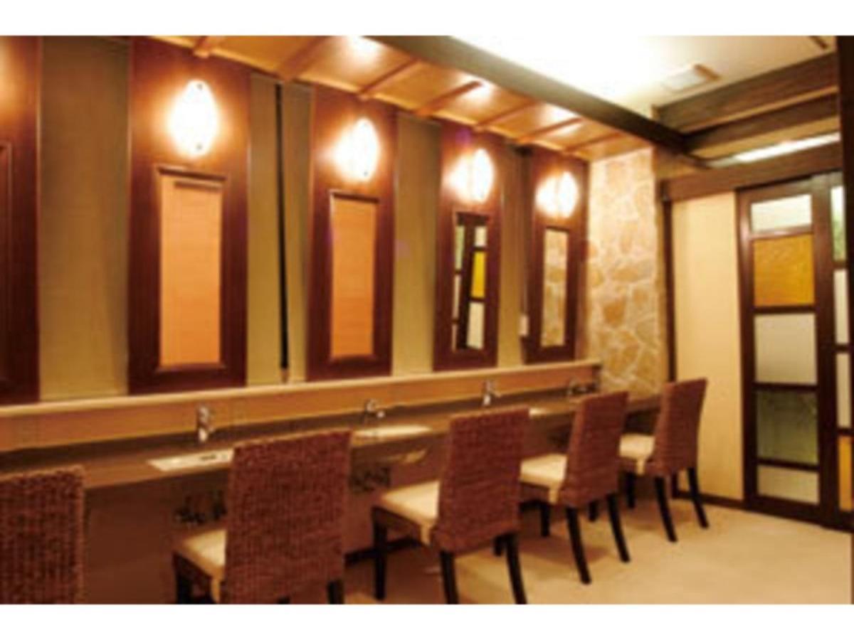 Miyakonojo Sun Plaza Hotel מראה חיצוני תמונה