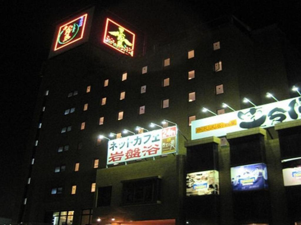 Miyakonojo Sun Plaza Hotel מראה חיצוני תמונה