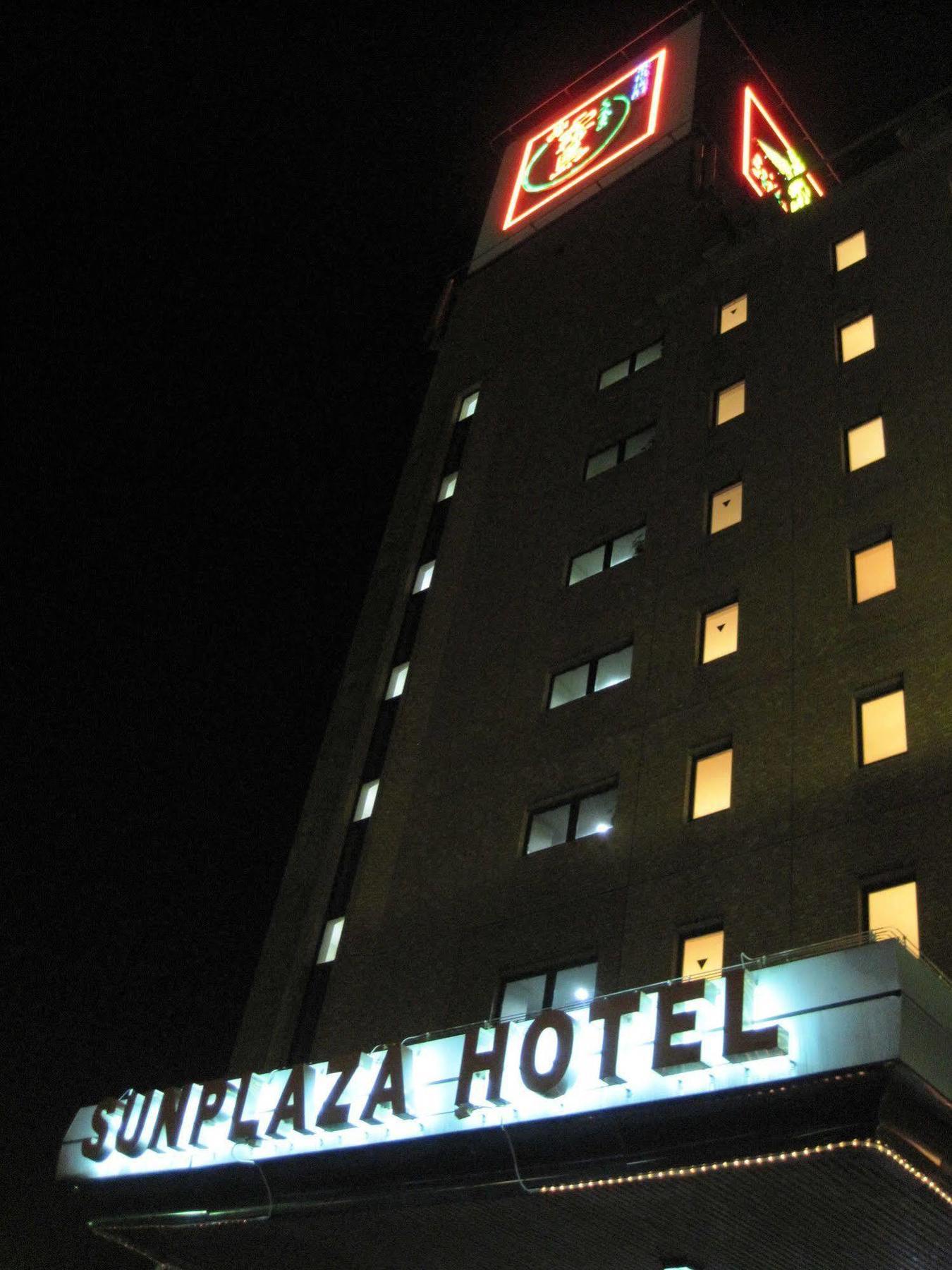 Miyakonojo Sun Plaza Hotel מראה חיצוני תמונה